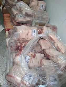 Fresh frozen Boston butt's 2 .00per lb pack in 2packs 15 to20lbs