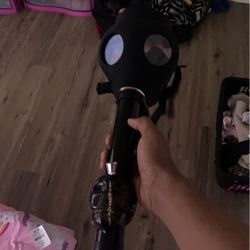 Gas Mask 