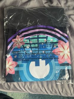 Pokemon Go 2022 GO Fest T-Shirt (10th Anniversary)