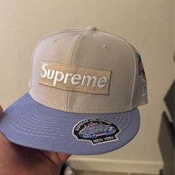 Supreme New Era 