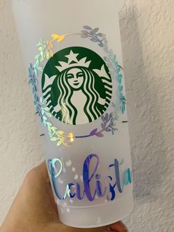 Brand New Confetti Cup with wreath design and name!