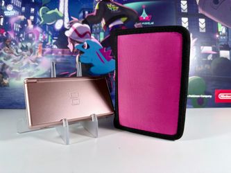 Nintendo DS Lite - CLEAN WI 400+ games! Pokemon-Horror - Mario- Bratz - petz-cooking mama & more!!!