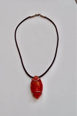 Vintage Jewelry.  Classic Necklace