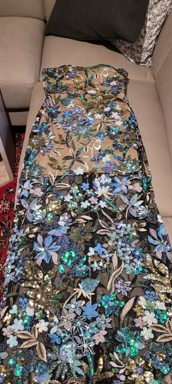 ABUNDANCE Embroidered Maxi Dress