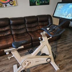 Exercise Bike With Screen