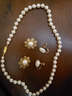 Gorgeous Vintage Jewelry