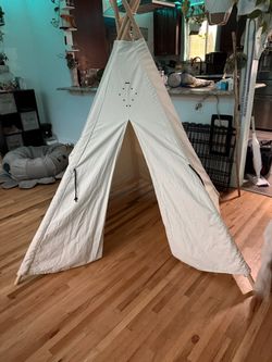 Kids Canvas Teepee Play Tent