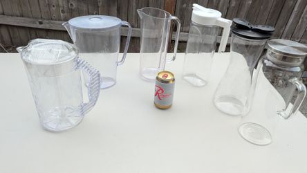 Water - Juice Pitchers ::: Weddings Parties...