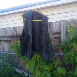 Byrnes & Baker Black Leather Vest Size 48