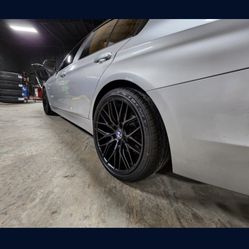 19 INCH NEW WHEELS STAGGERED MESH TYPE SATIN BLACK FOR BMW F30 328I 335I 340I And NEW TIRES 5X120