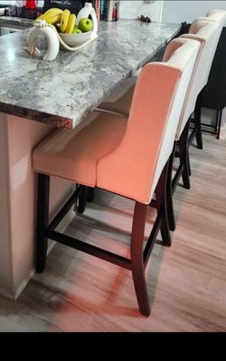 NEW IN BOX Beige Tufted Dining Room Chairs Set of 6