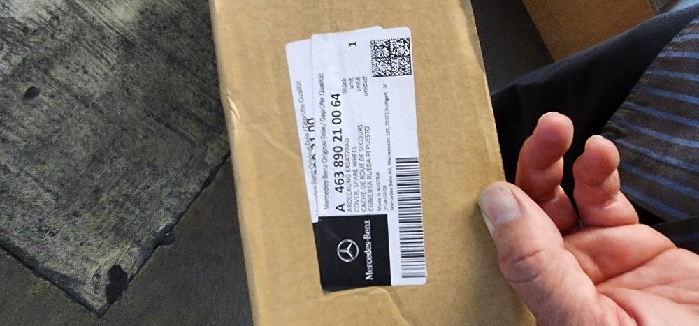 2023 OEM Mercedes G Wagon G63 AMG, G550 spare Wheel Cover With Emblem