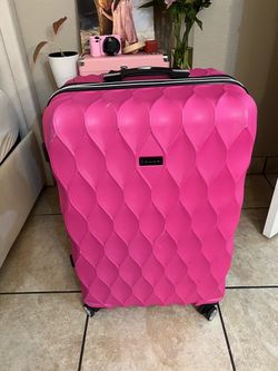 Tahari Hard Shell Spinner Luggage – Hot Pink