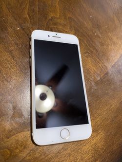 AT&T iPhone 7 32gb W/Otter Box Defender