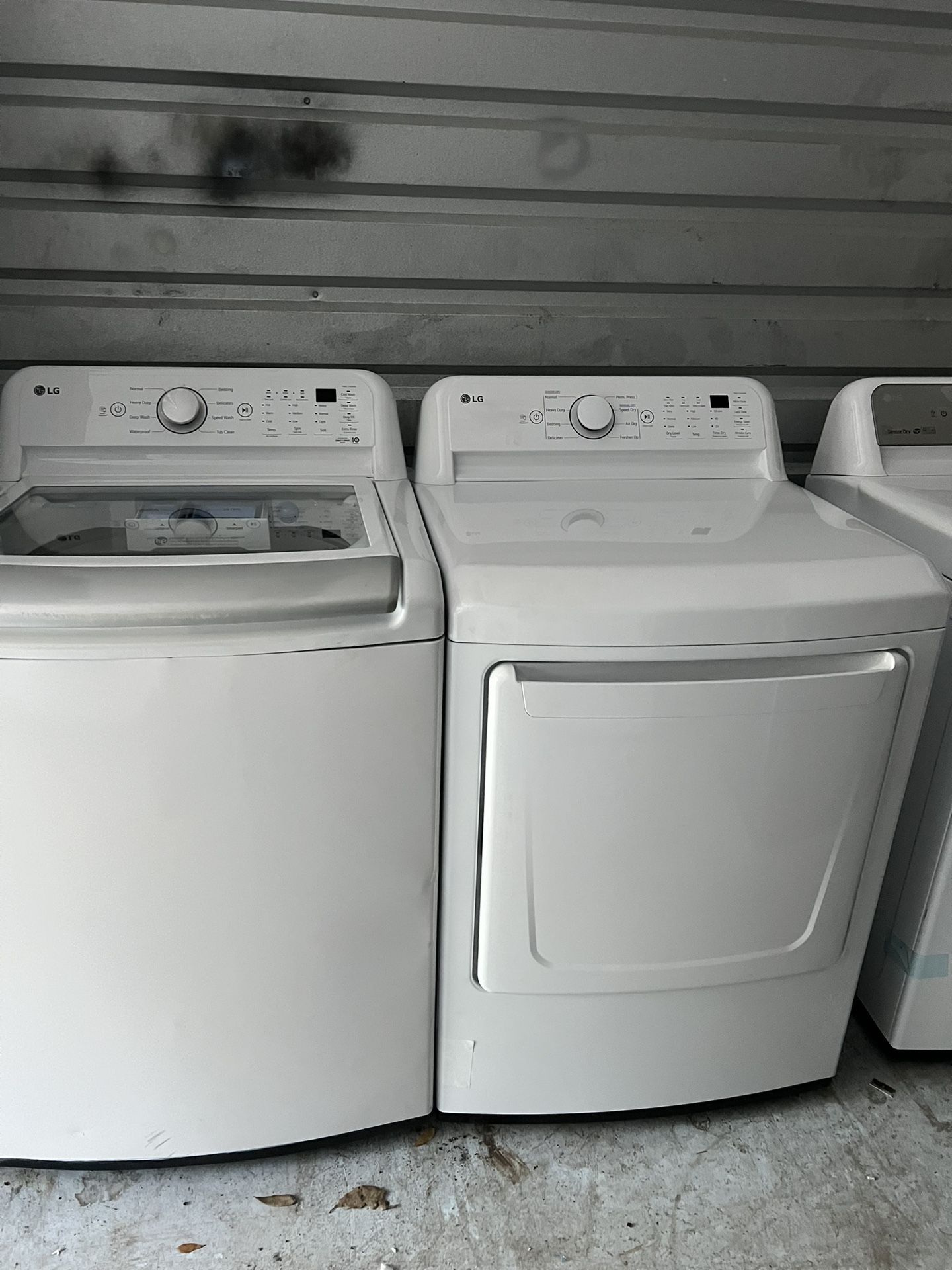 Lg Washer And Dryer Set New
