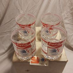 New Condition Coca Cola Olympics 1984 Los Angeles Glass Set In Box