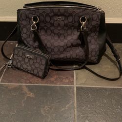 Authentic Coach Purse W/ Matching Wallet 