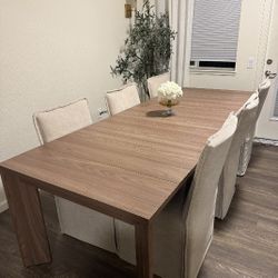 Brand New In The Box Walnut Or Oak Table