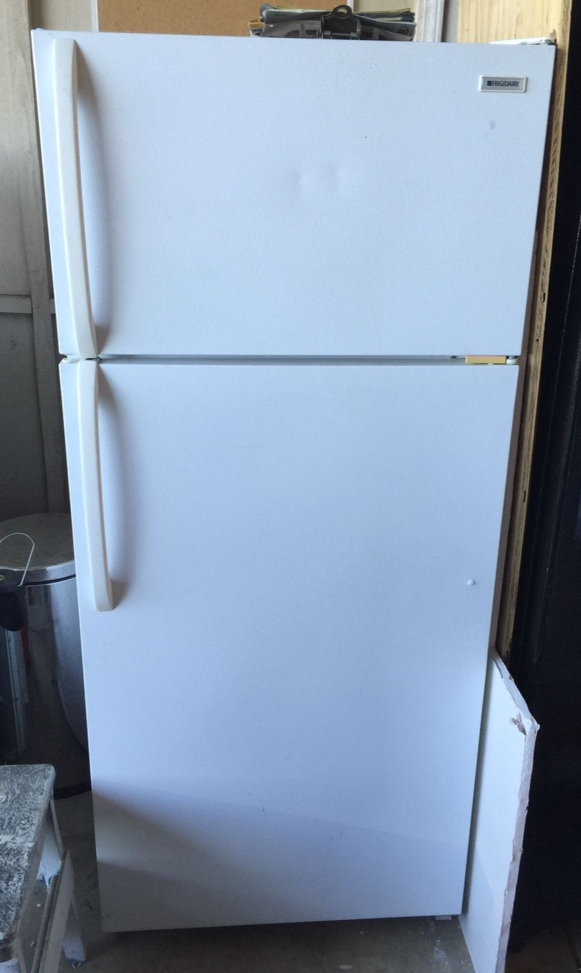 GE Refrigerator/Freezer
