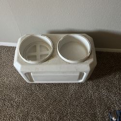 Raised Pet Feeder