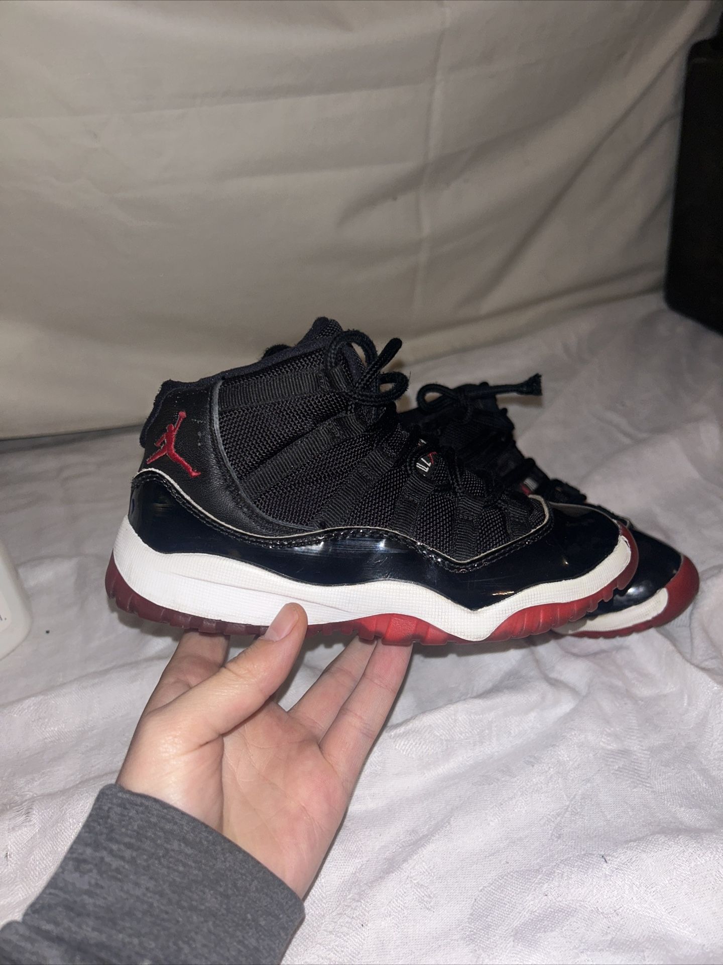 Nike Air Jordan 11 Retro 'Bred' 2019 Black/Red/White Boy's Size 13C