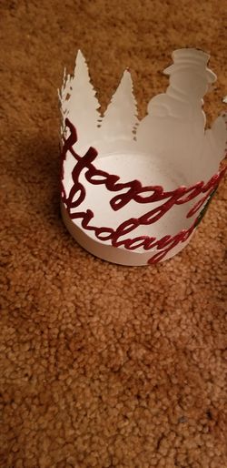 Holiday candle holder