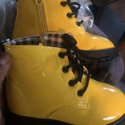 Girls Yellow Boots