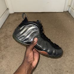 Nike Foamposite Gradient Soles Size 10.5 $150‼️