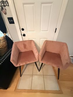 Rose gold Tuft Chairs
