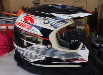 Super Clean Answer Moto Helmet