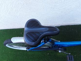 旅好き 700カナダドル GORGEOUS STREET CRUISER BIKE for Sale in Oceanside, CA - OfferUp