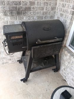 Louisiana black label 800 pellet grill