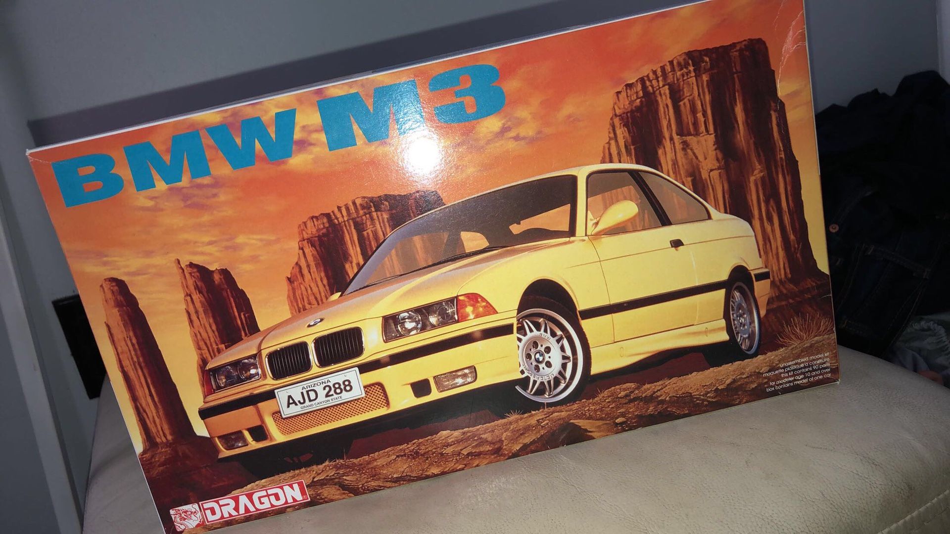Original DRAGON BMW M3 unassembled model kit