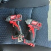 Milwaukee M18 Taladros De Impacto $85 Por Los Dos Firme Precio 
