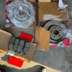 Brake Pads + Rotors 