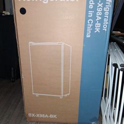 Mini Fridge 