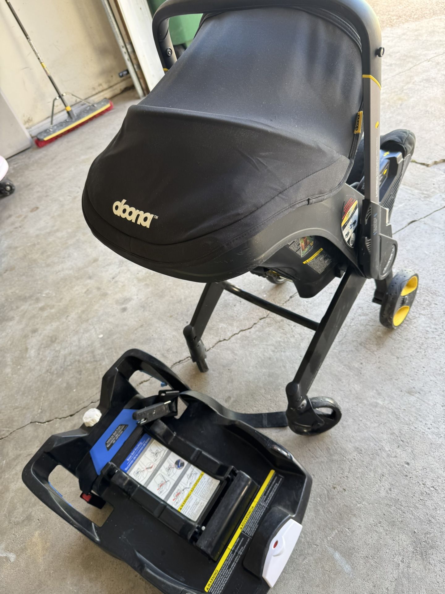 Doona Stroller With Base