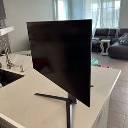 LG UltraGear OLed 240hz
