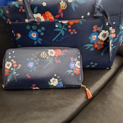 Tory Burch Purse And Wallet 