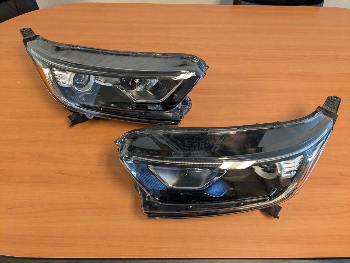 OEM 17-22 Honda CRV Halogen Headlights