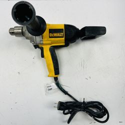 DeWalt DW130V Spade Handle Drill is a 1/2"