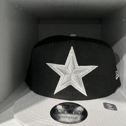 Cowboys Snapback hats 35$ each