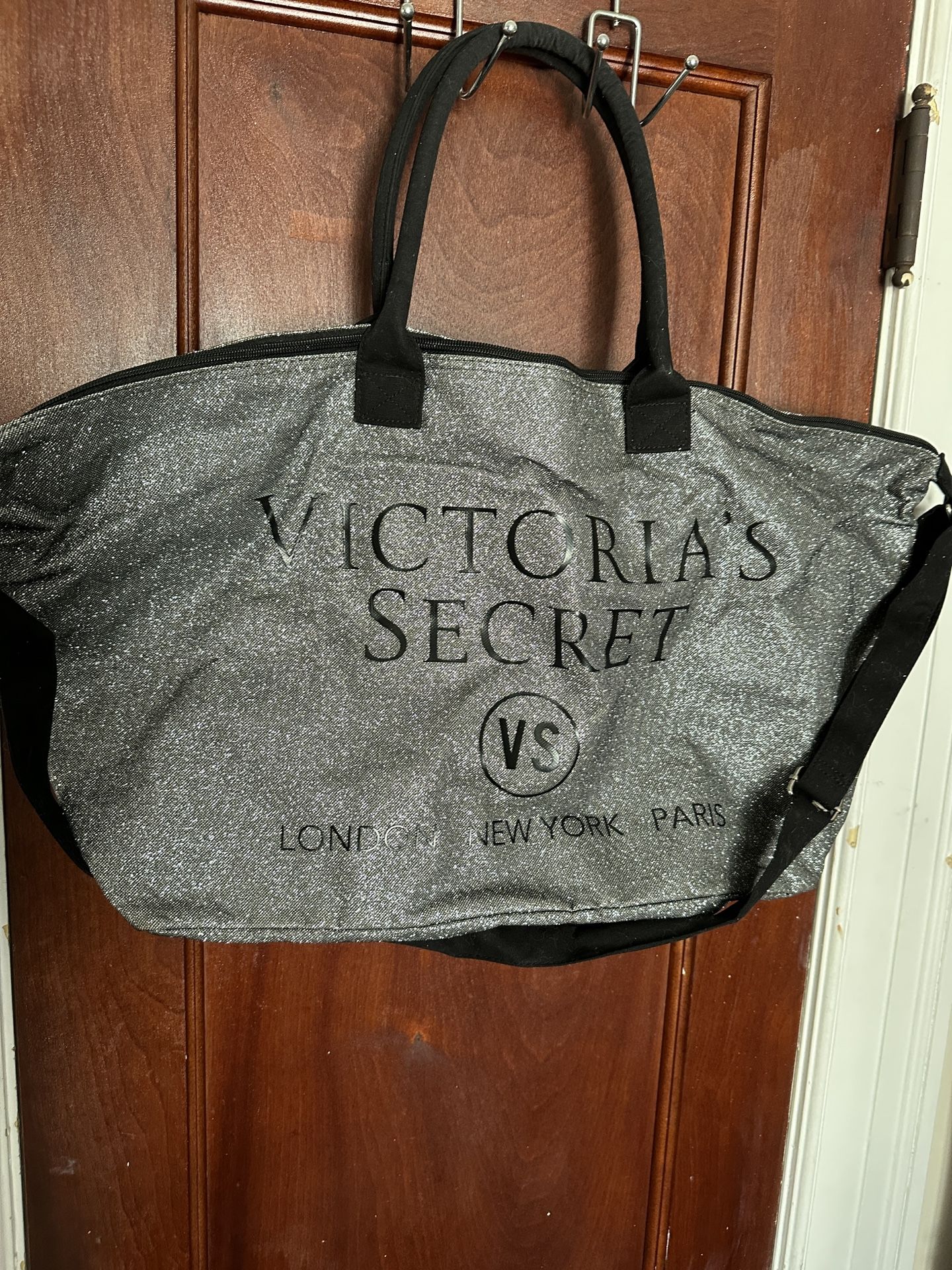 Victoria’s Secret tote bags