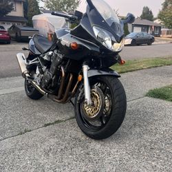 2004 Suzuki bandit 1200s