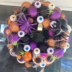 Halloween wreath