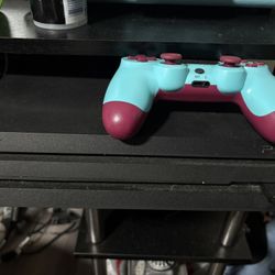 Sony PS4 Console (Jet Black) – Works Perfectly + Custom Controller