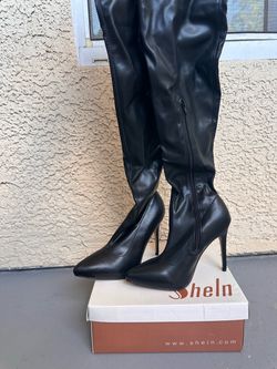 Women’s Boots Size 7.5