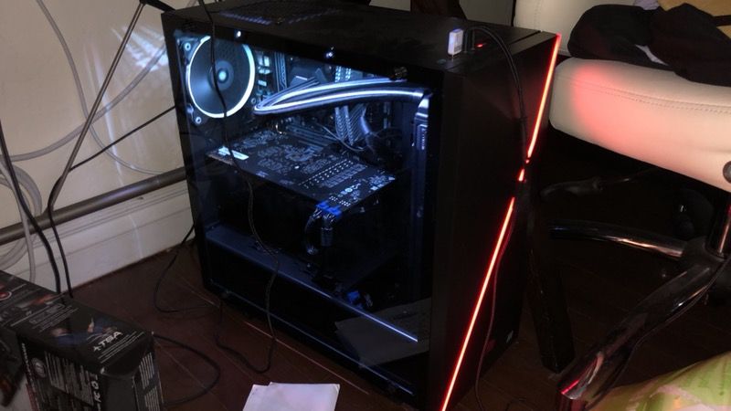 IBUYPOWER BB931 i7-7700k, GTX 1080, 144HZ 1MS 24" GAMING MONITOR