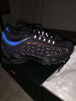 Supreme Nike AirMax