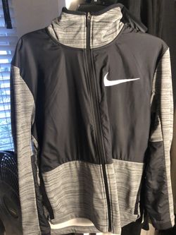 Nike Dri-Fit Sweater MEDIUM